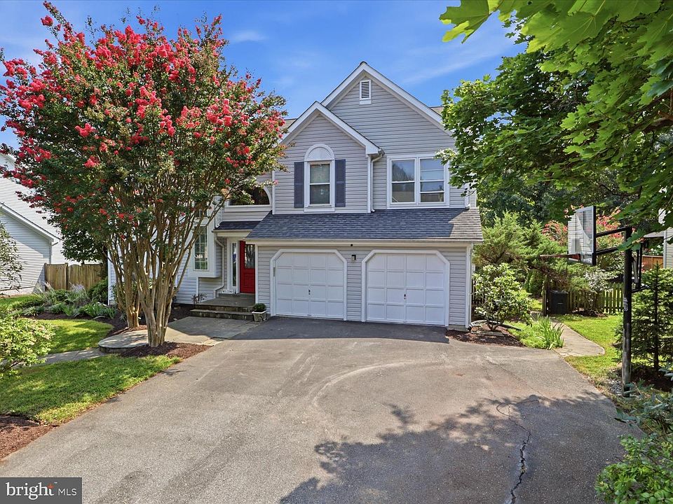 1st image of 14225 Secluded Ln