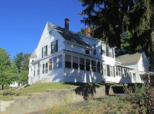 516 Lake Ave, Manchester, NH 03103