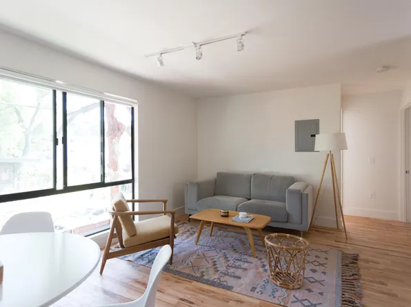 5525 Media Dr, Los Angeles, CA