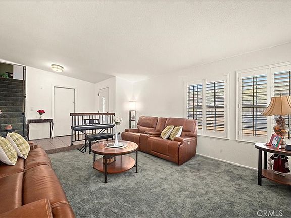 4th image of 7370 Palm Ln