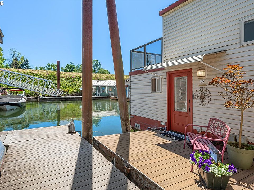 1st image of 429 N Bridgeton Rd Slip 15