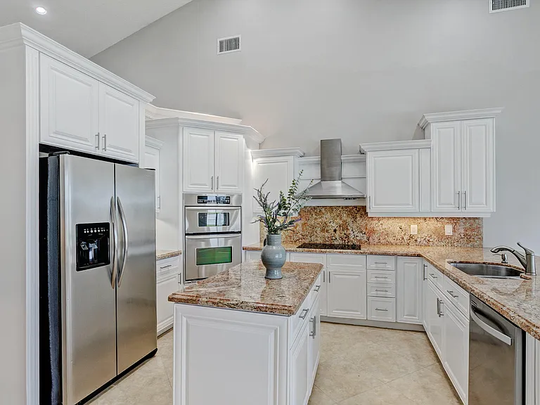139 Brookhaven Ct — Photo 10