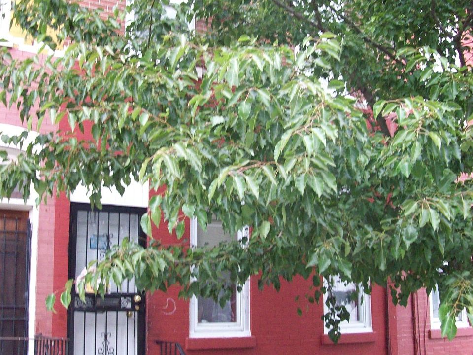 2nd image of 534 N 32nd St