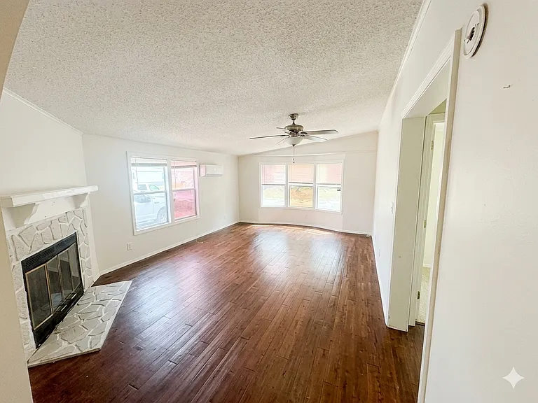 78030 Susi Ln — Photo 9