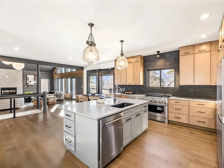 21 Stormwatch Cir — Photo 8