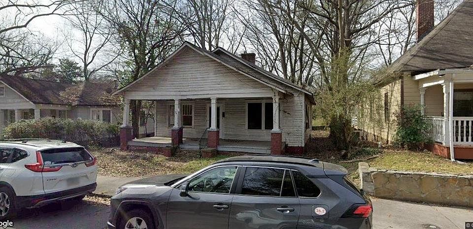 1st image of 1072 McMillan St NW