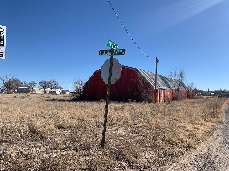 2nd image of 724 6th St