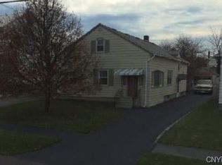 121 Harford Rd, Syracuse, NY 13208