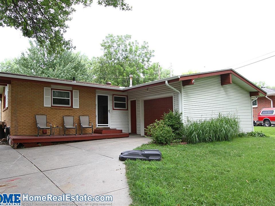 1st image of 1011 Scenic Ln