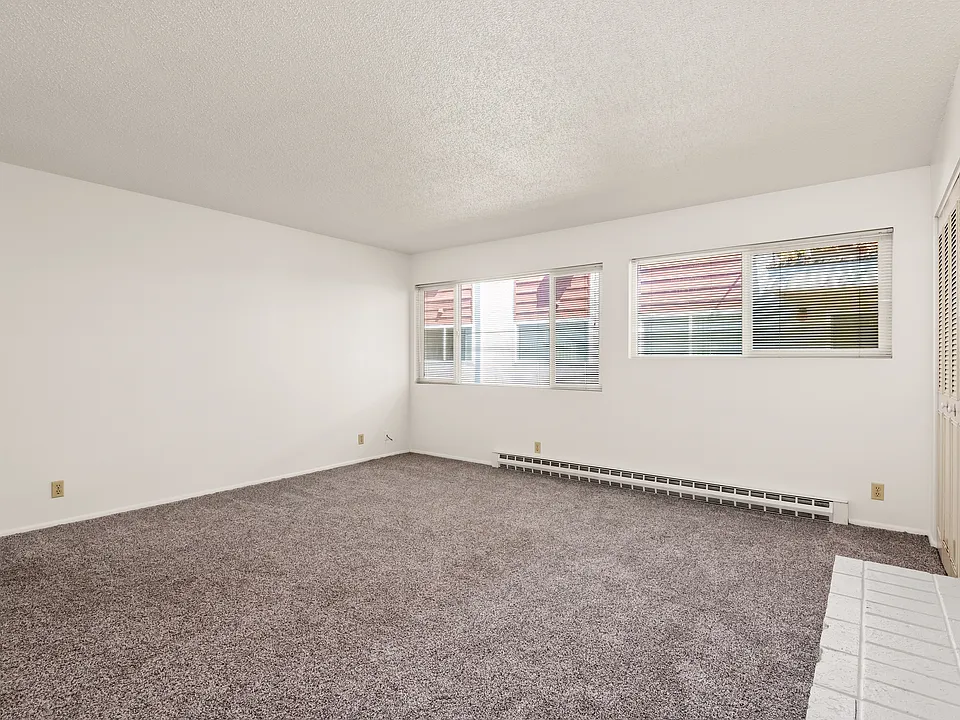 Unit #7 - iving room