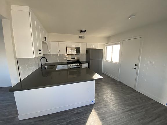 3rd image of 4525 N 74th St APT 10