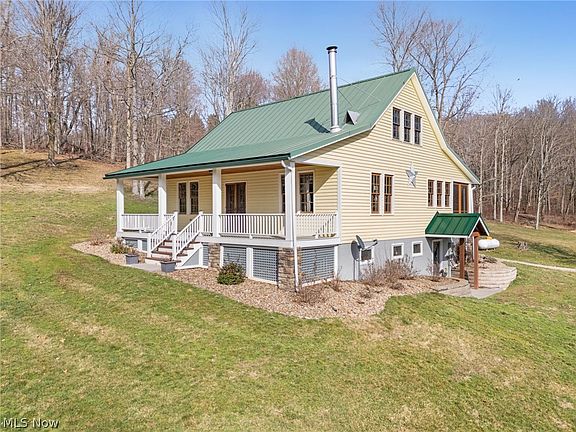 3rd image of 2210 Scroll Rd SW