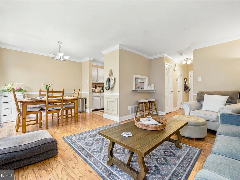 158 Mansion House Dr — Photo 7