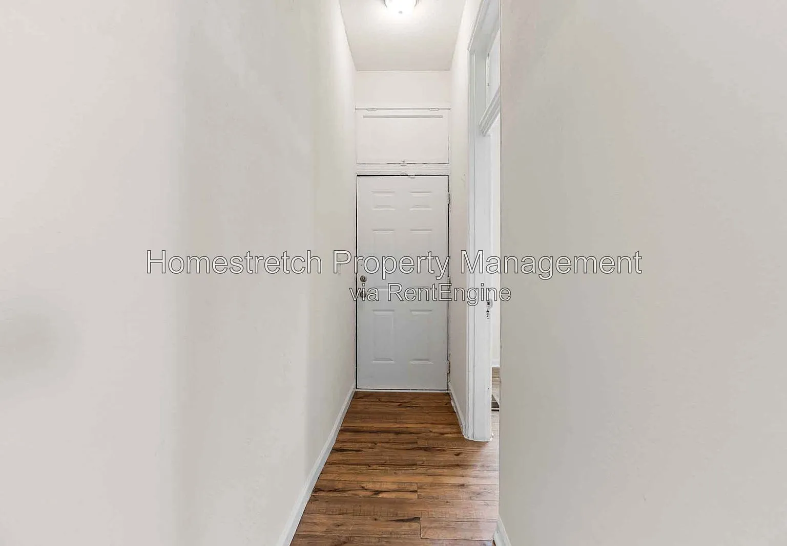 2 bed, 1.0 bath, 1056 sqft, $950 — Photo 3