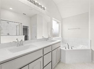 3340 Blazing Star Dr, Forney, TX 75126