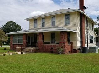 208 N Mauldin St, Latta, SC 29565