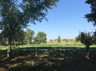 11 Racca Rd, Los Lunas, NM 87031