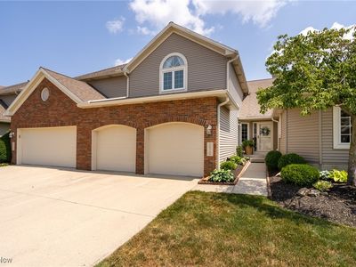 270 English Lakes Blvd, Amherst, OH, 44001