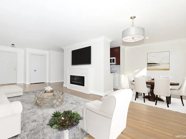 6 Birchwood Court #4N, Mineola, NY 11501