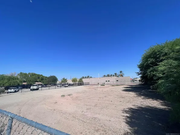 965 E G St #9, Brawley, CA 92227