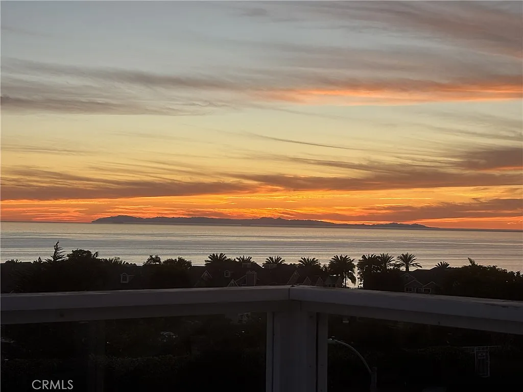 3 bed, 1641 sqft, $10,000 — Photo 3