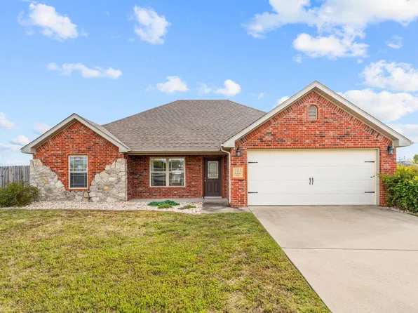 121 Psalms Way, Forsyth, MO 65653