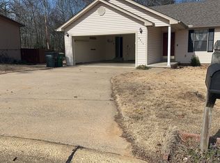 8215 Tall Oaks Cv, Sherwood, AR 72120