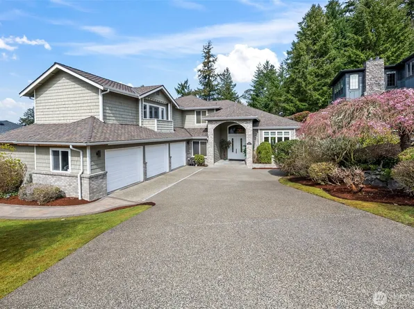 2839 Chambers Bay Drive, Steilacoom, WA 98388