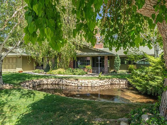 2nd image of 370 Ranch Rd