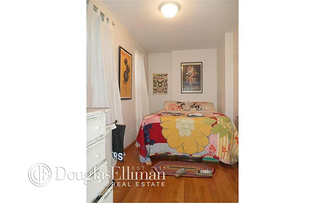 Rented by Douglas Elliman | media 31