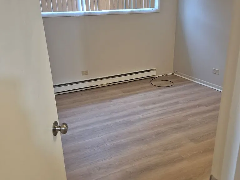 7855 S Kedzie Ave #2D — Photo 8
