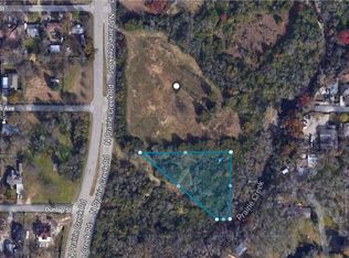 800 N Prairie Creek Rd, Dallas, TX 75217