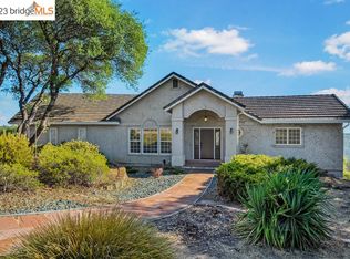 15620 Meadow Lark Ln, Sutter Creek, CA 95685