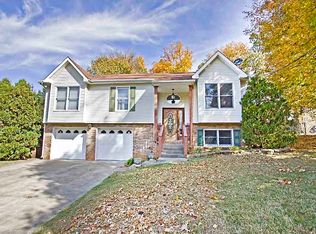 327 Andrew Dr, Clarksville, TN 37042
