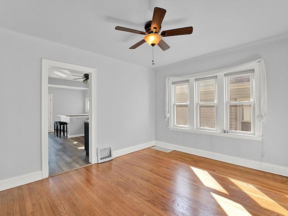 5th image of 4137 N Osceola Ave