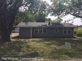 811 Ventura Rd, Champaign, IL 61820