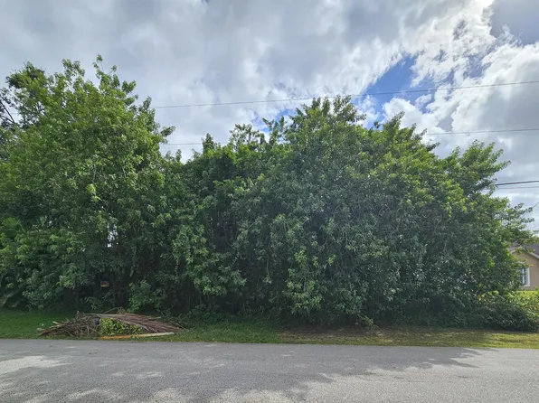 458 SW Ryan Avenue, Port St Lucie, FL 34953