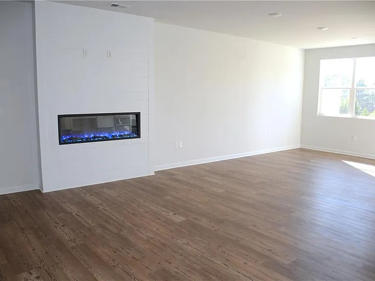 1121 Point Place Dr — Photo 11