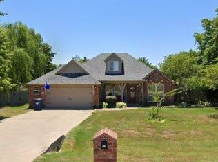 8828 E 104th Pl N, Owasso, OK 74055