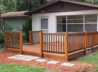 907 Longshadow Rd, South Daytona, FL 32119