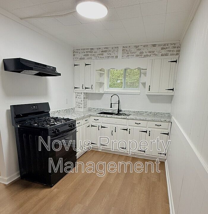 1st image of 1367 Stripling Chapel Rd #B