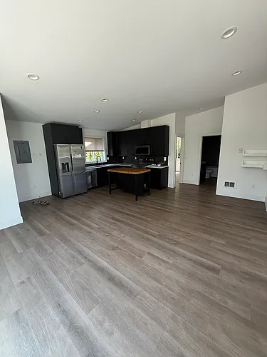 2814 34th Ave W #C Photo 1