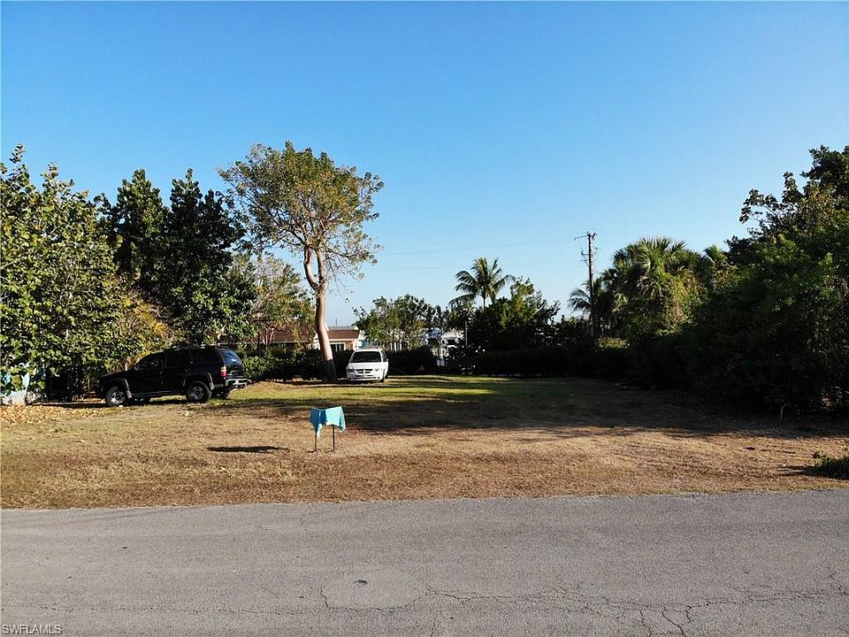 1st image of 333 Pear Tree Ave Lot 12