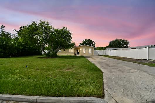 1st image of 2580 Granada Cir W