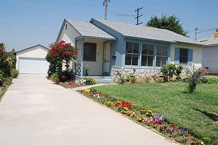 1st image of 2113 Findlay Ave