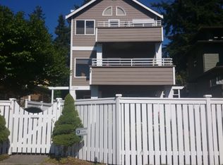 12008 7th Ave NW, Seattle, WA 98177