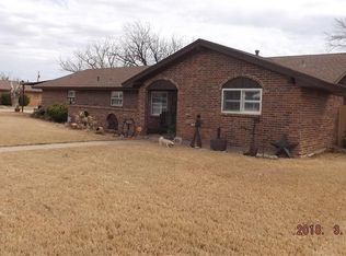 801 SW 1st St, Hamlin, TX 79520