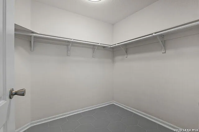 9323 Bowen Dr — Photo 15