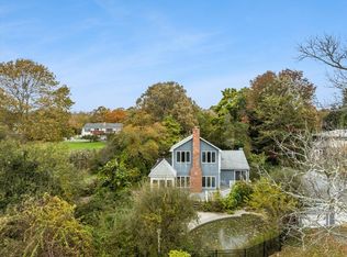 38 Tallawanda Rd, Swansea, MA 02777