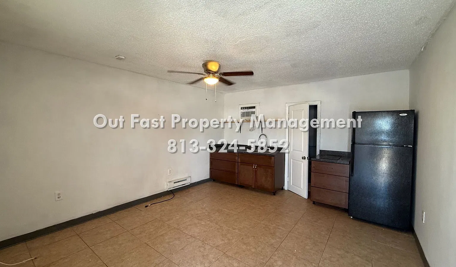 Studio, 1.0 bath, 250 sqft, $695 — Photo 2